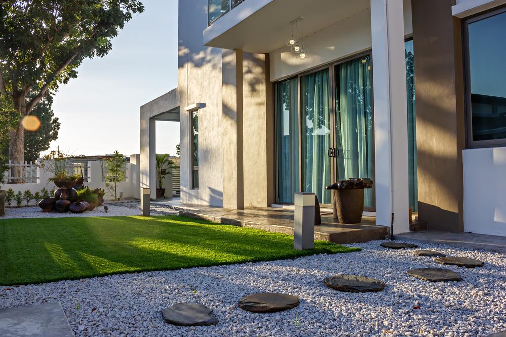 R Residence Jelutong Exterior photo